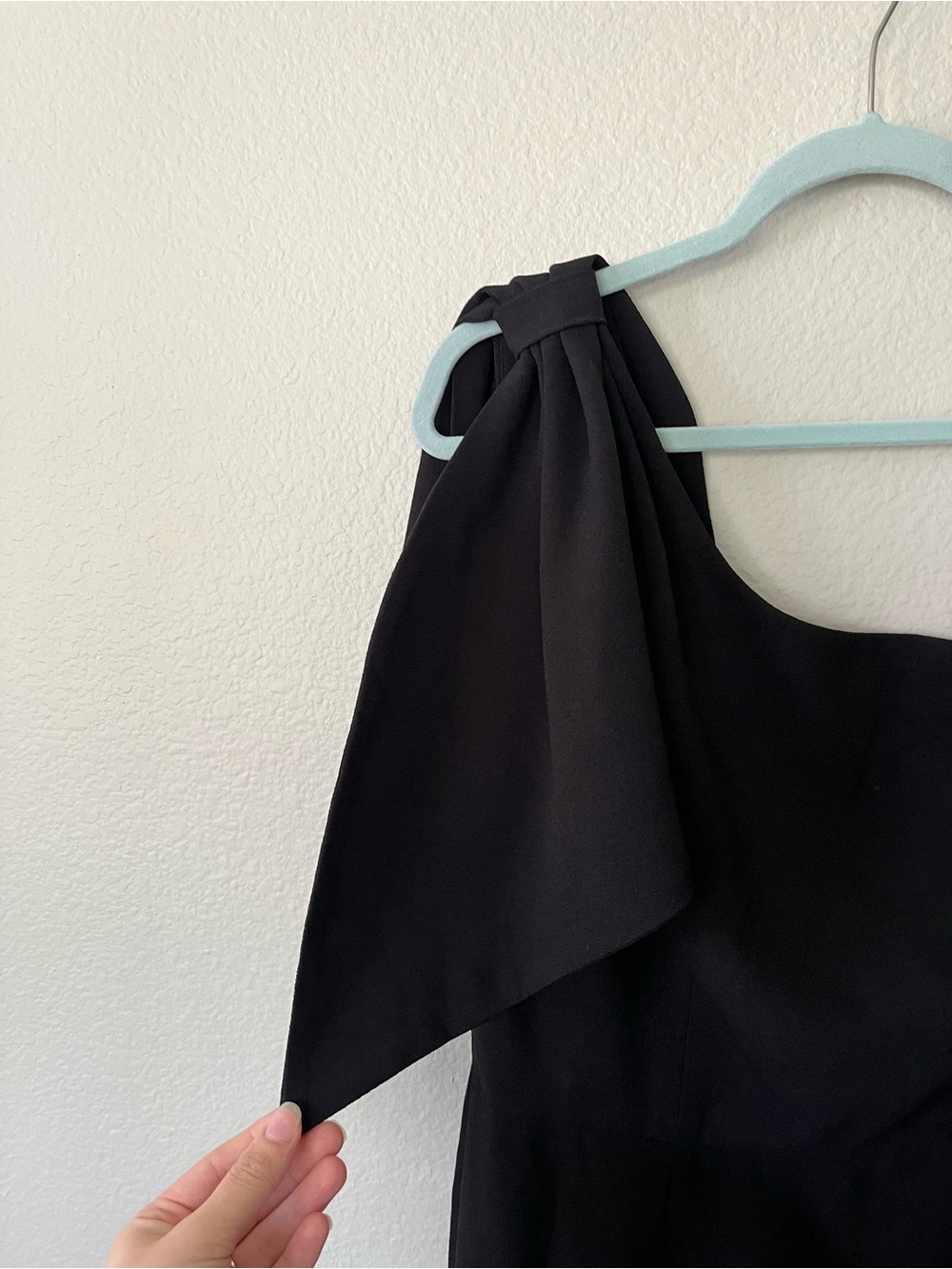 Dress The Population Georgina One Shoulder Crepe Black Gown Women's Size L - Picture 5 of 16